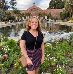 Meet your Posher, Rifka